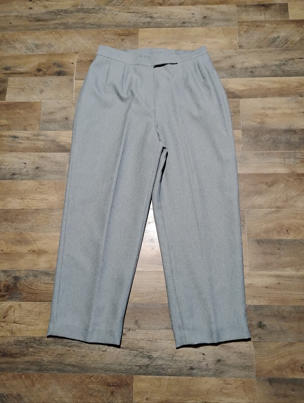 Giorgio Sant Angelo EUC Classic Gray Pant Suit Women's Size: 14W - Picture 4 of 7